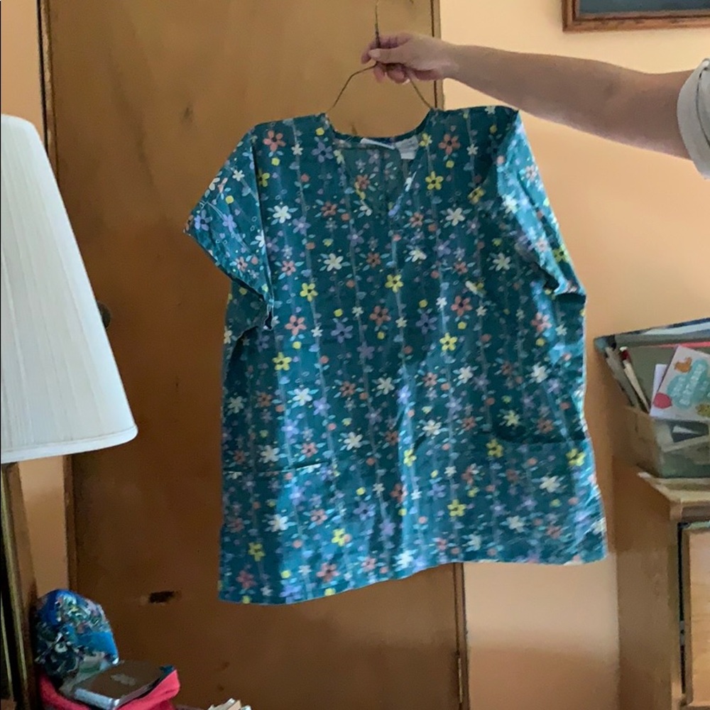 Scrubs - Picture 4 of 8